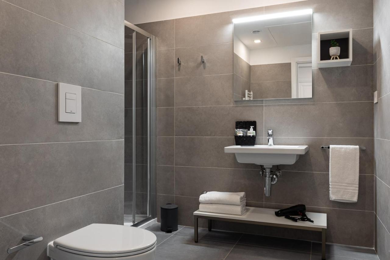 Oneweek Gaeta Suites And Apartments Bagian luar foto