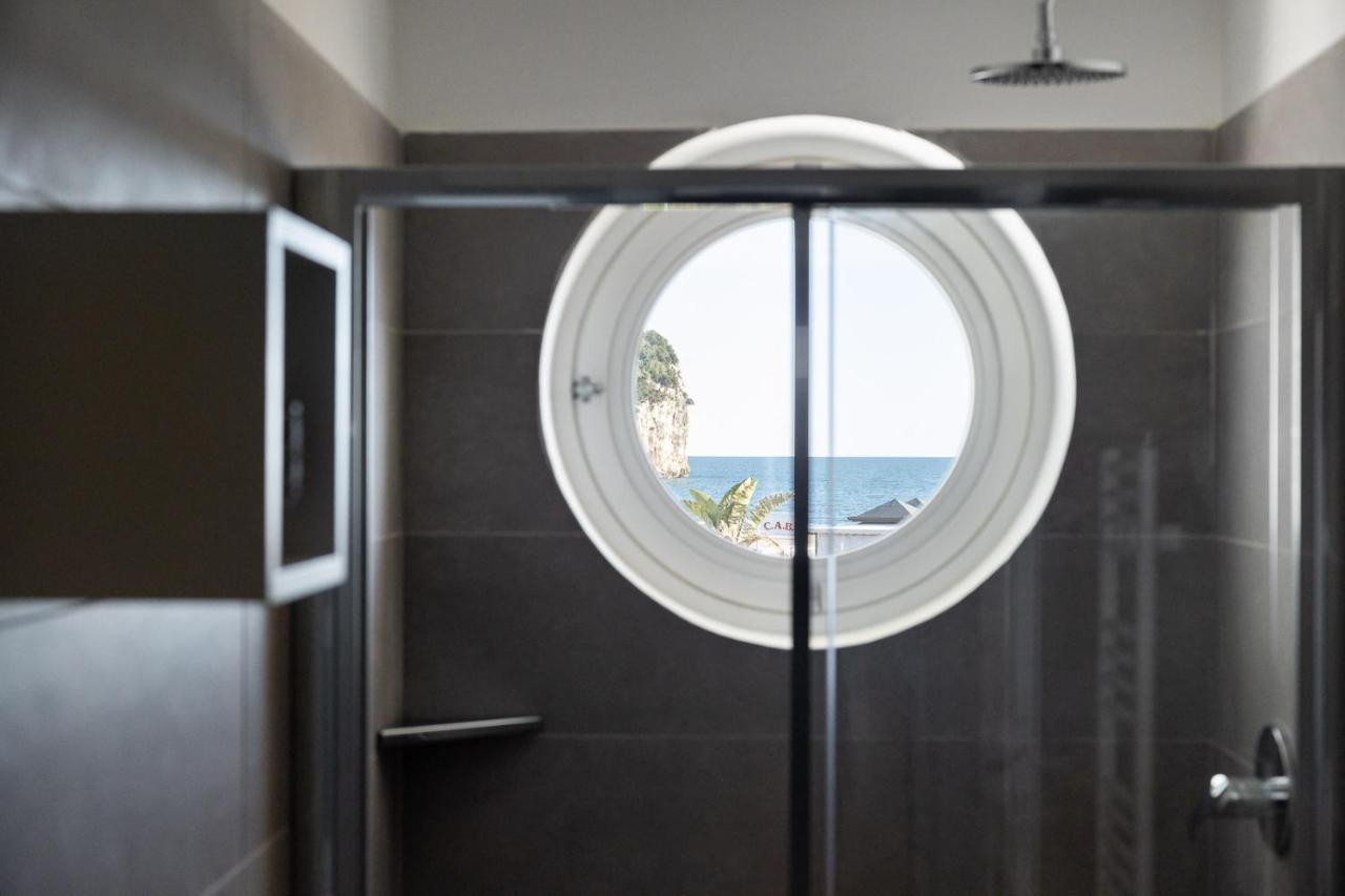 Oneweek Gaeta Suites And Apartments Bagian luar foto