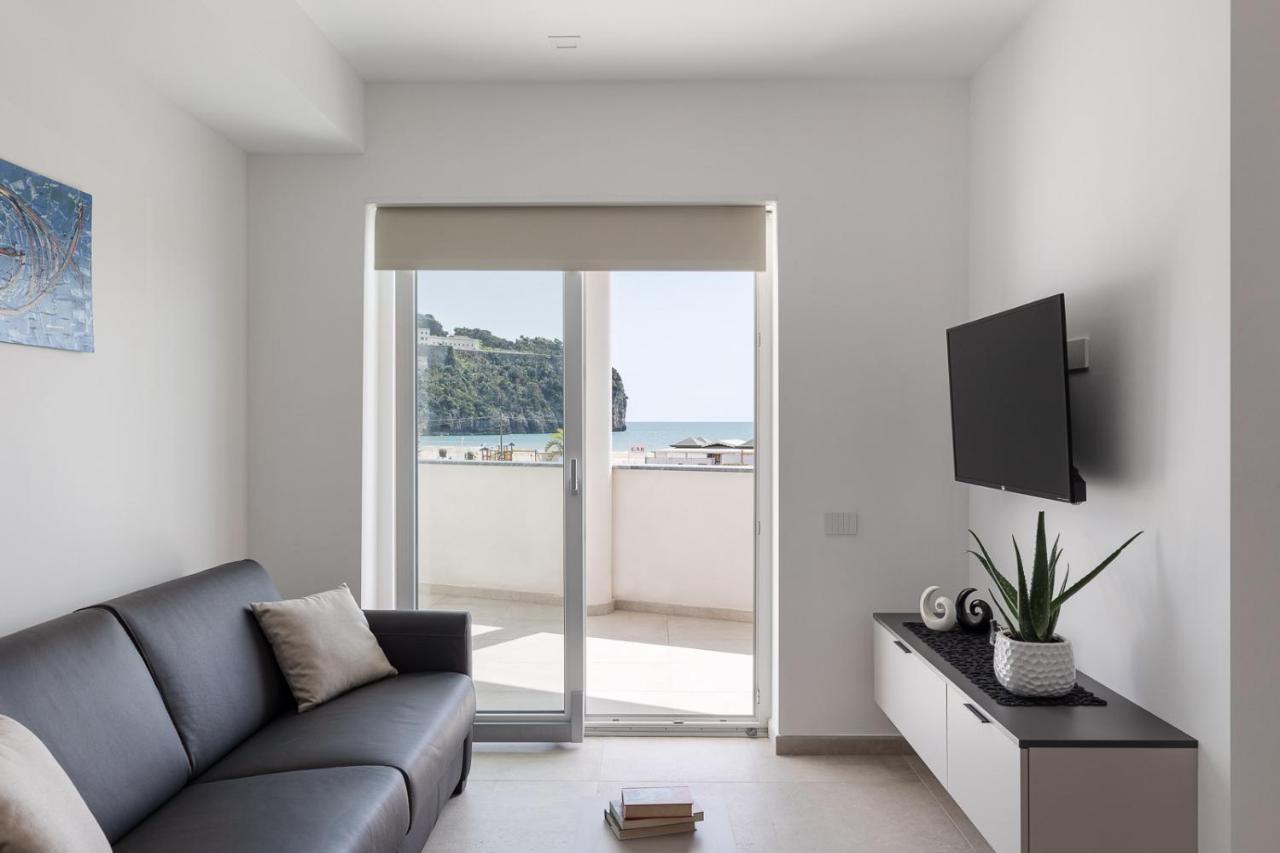 Oneweek Gaeta Suites And Apartments Bagian luar foto